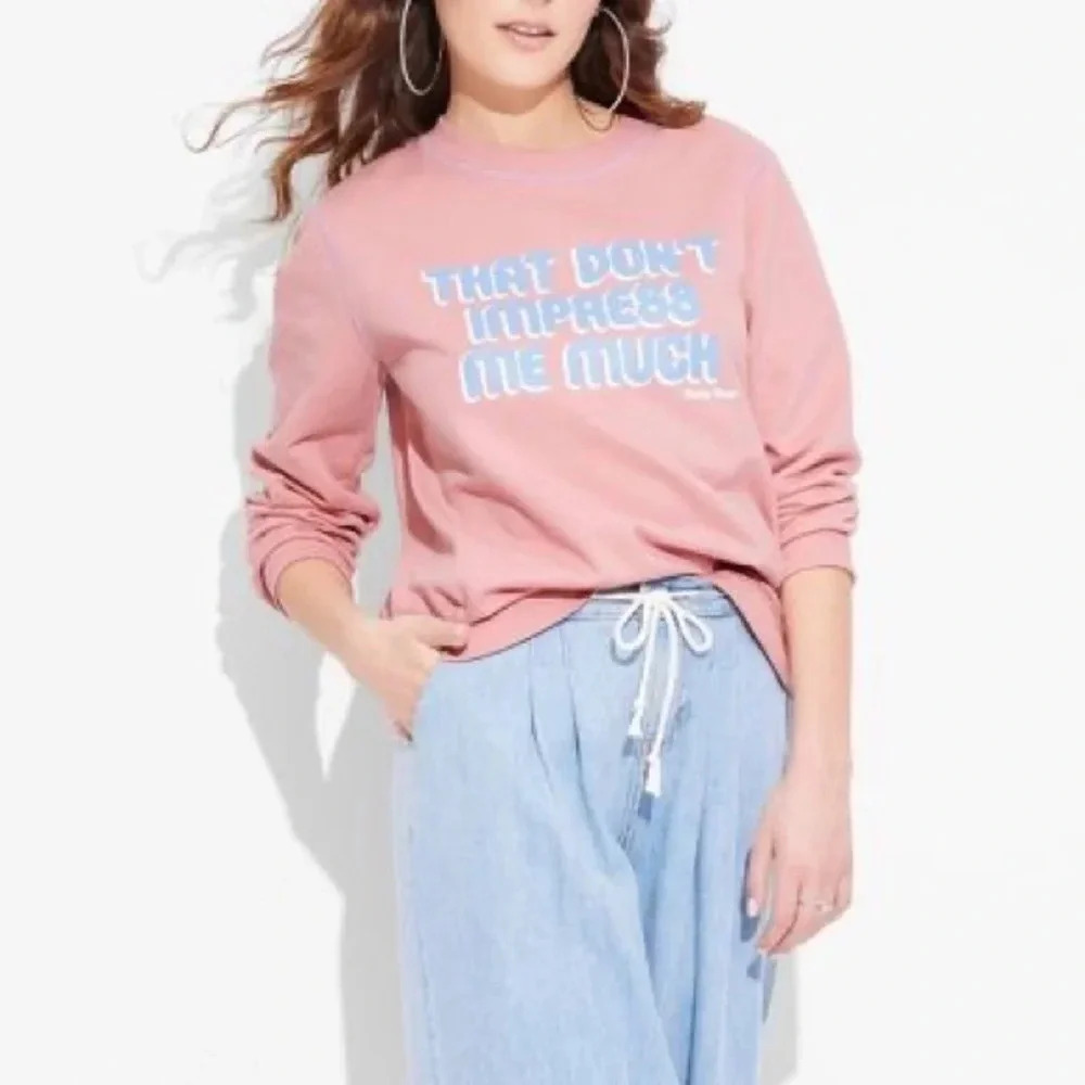Shania Twain Graphic Sweatshirt Pink XS NWT‎ Y2K Country Music Band Tee Pullover
